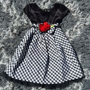 Girls dress size 24M